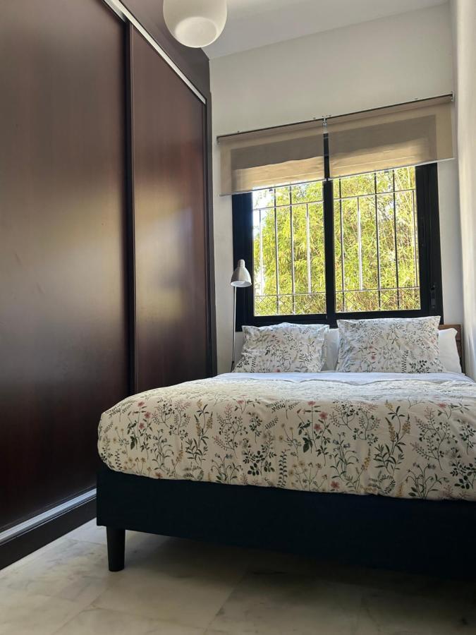 Apartamento Proximo Al Centro De 2 Dormitorios Con Piscina. Sevilla Exteriér fotografie